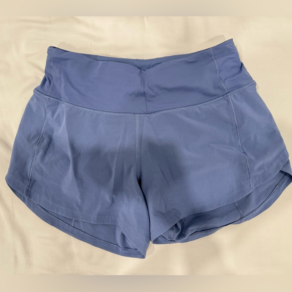 Two Like New Lululemon Mid-rise 2.5” Speed up shorts - Size 2 - sell in bundle